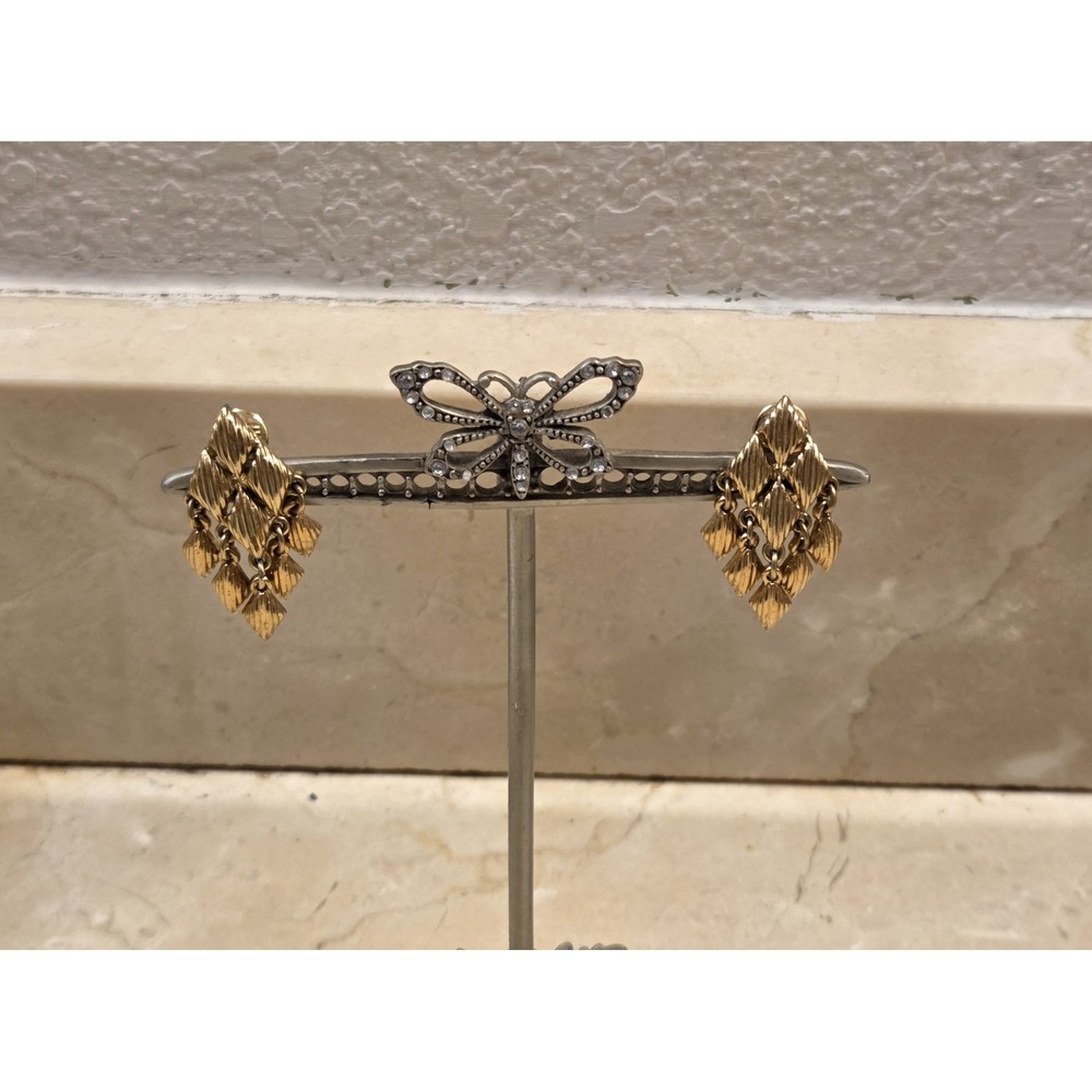 Vintage Monet Gold Tone Chandelier Clip-On Earrings‎ Signed